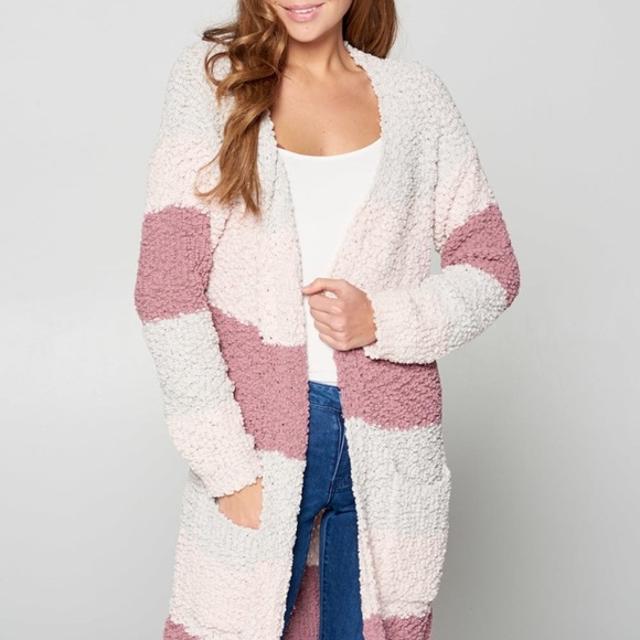 pink and white tunic - Picture 2 of 5